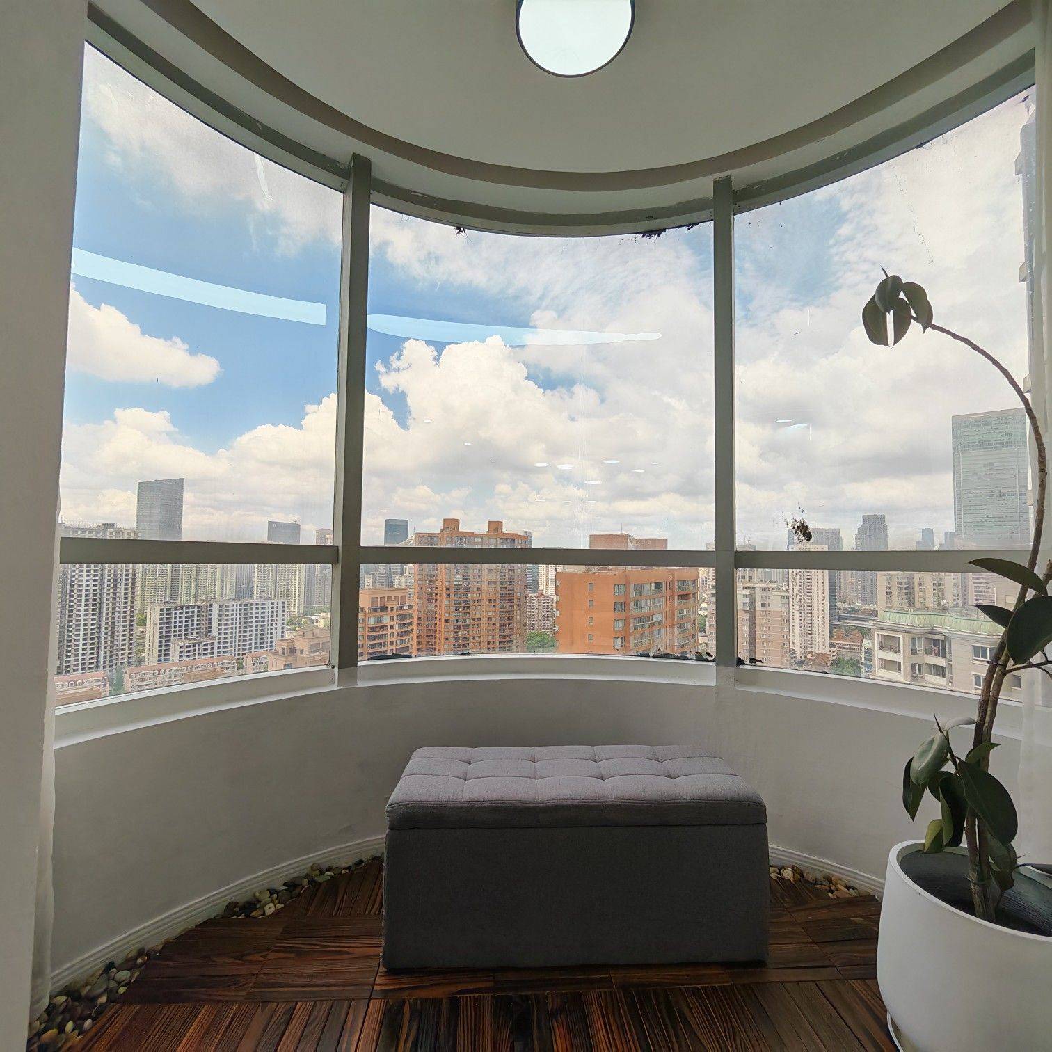 Cozy Home | Clean&Comfy | No Gender Limit | Hustle & Bustle | “Friends” | Chilled | LGBTQ Friendly