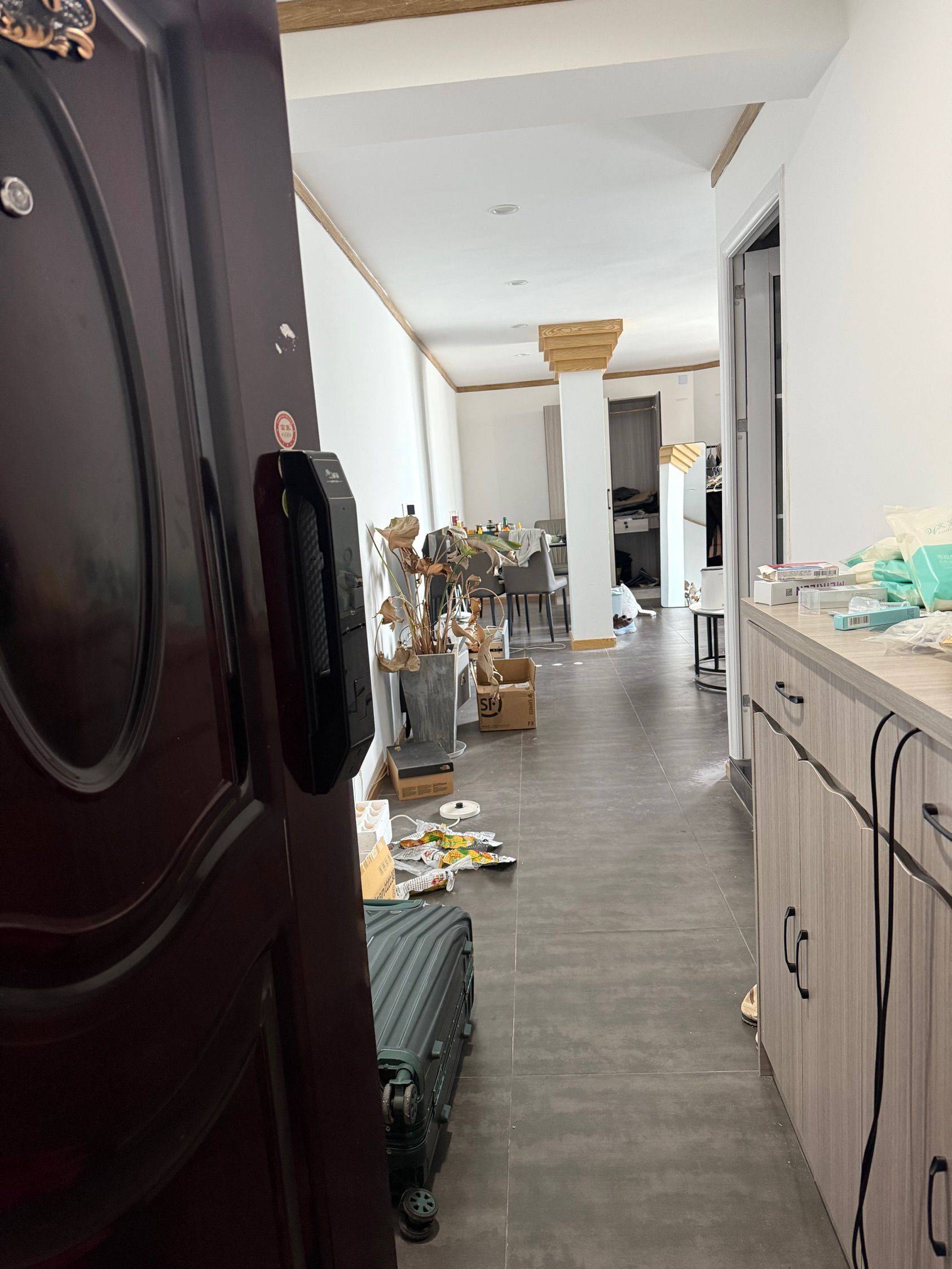 Cozy Home | Clean&Comfy | No Gender Limit | Hustle & Bustle | “Friends” | Chilled | LGBTQ Friendly | Pet Friendly