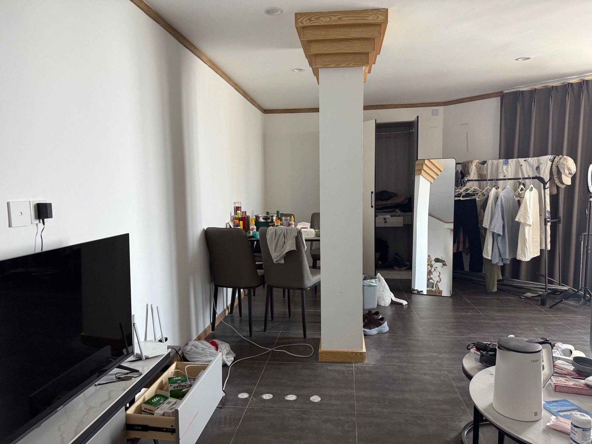 Cozy Home | Clean&Comfy | No Gender Limit | Hustle & Bustle | “Friends” | Chilled | LGBTQ Friendly | Pet Friendly