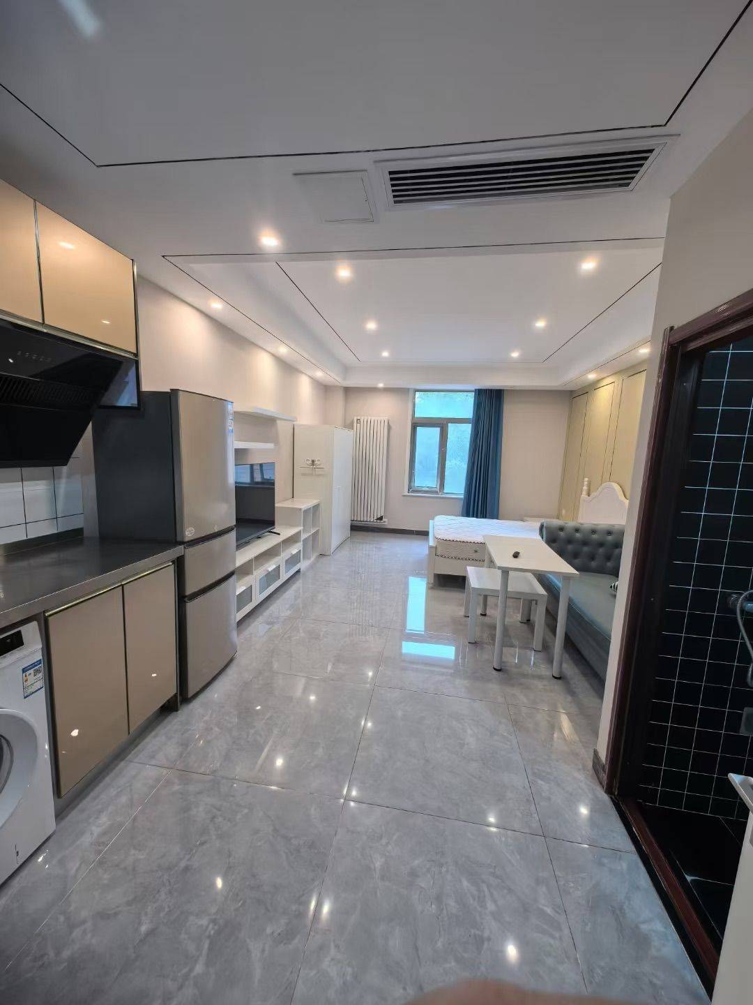 Beijing-Chaoyang-Cozy Home,Clean&Comfy,No Gender Limit,Hustle & Bustle,“Friends”,Chilled