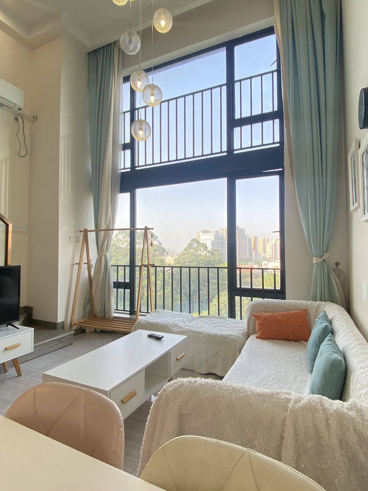 Cozy Home | Clean&Comfy | Chilled