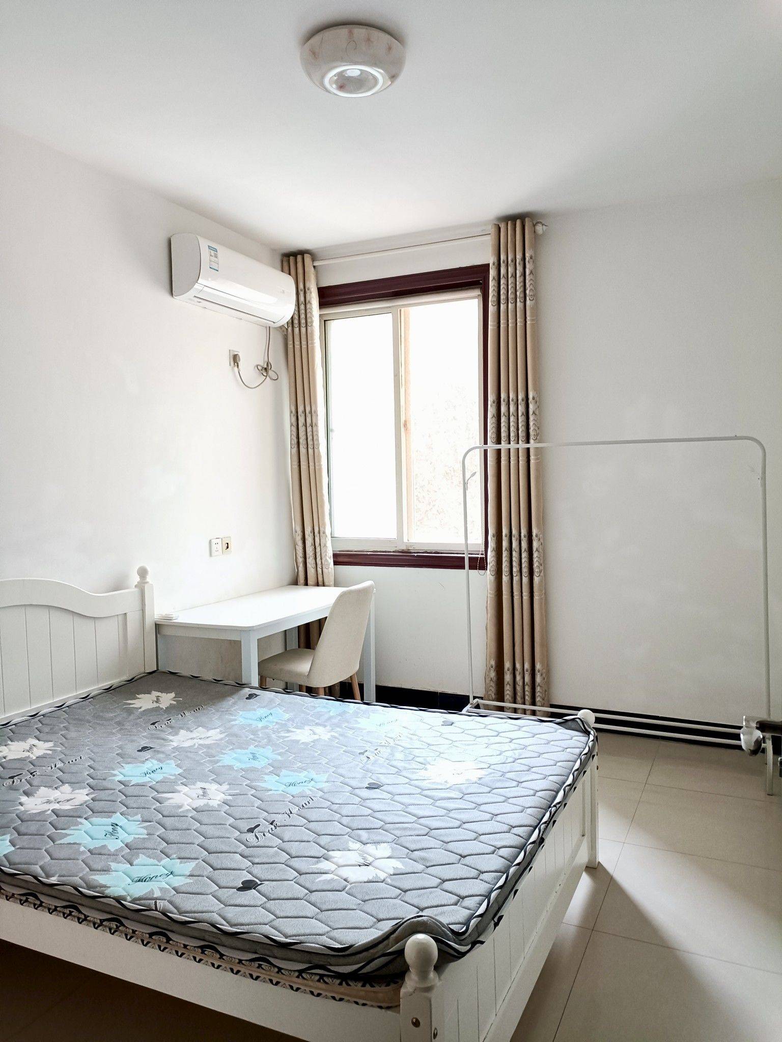 Cozy Home | Clean&Comfy | No Gender Limit