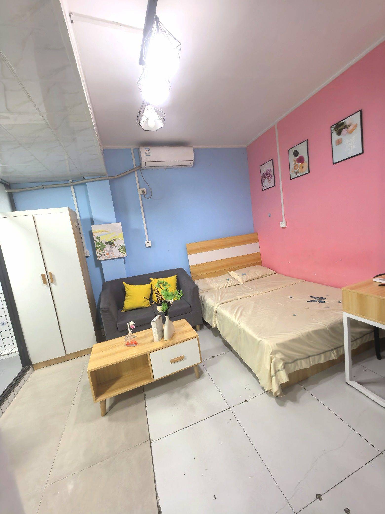 Cozy Home | Clean&Comfy | No Gender Limit | Hustle & Bustle | Chilled