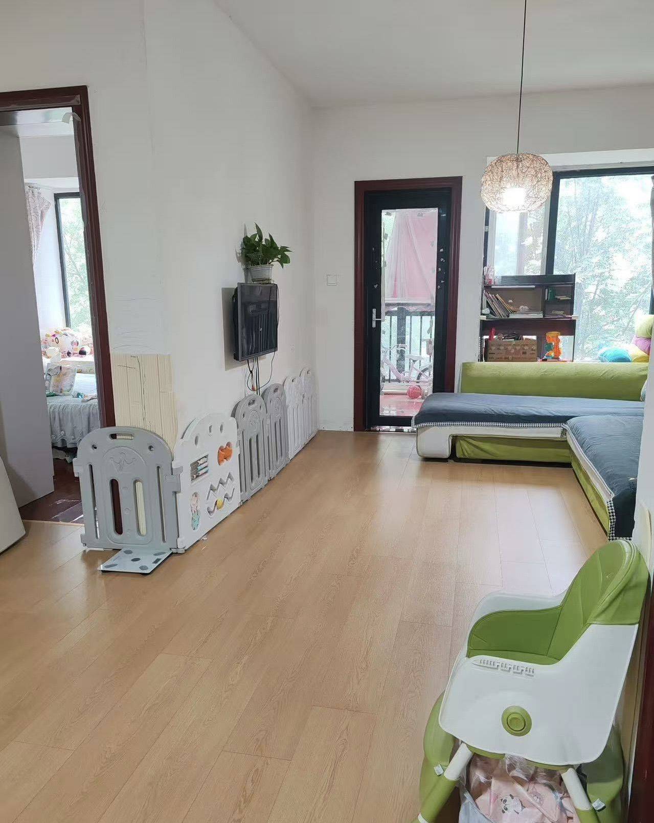 Cozy Home | LGBTQ Friendly | Pet Friendly
