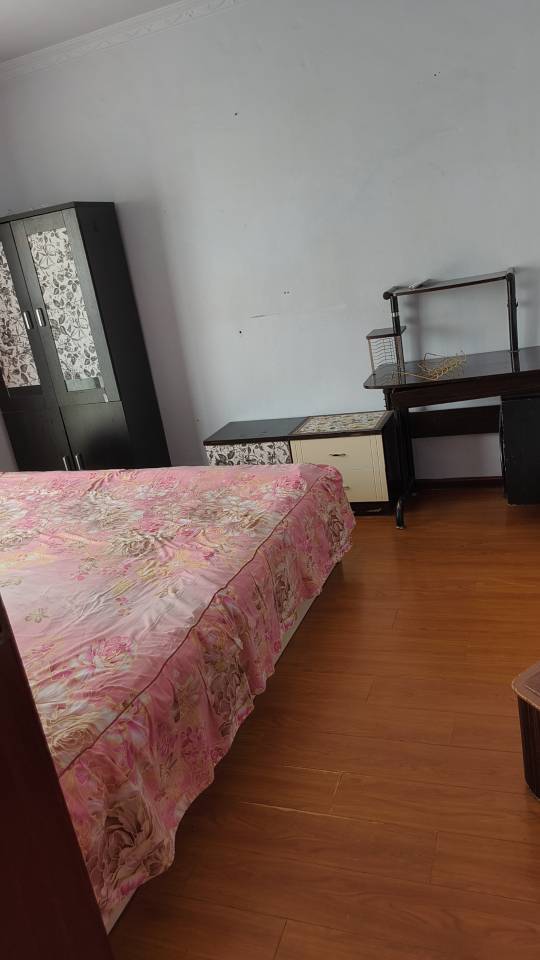 Zhengzhou-Jinshui-个人转租非中介,押一付一,诚信转租,价格可协商,Pet Friendly,Clean&Comfy,No Gender Limit,Hustle & Bustle