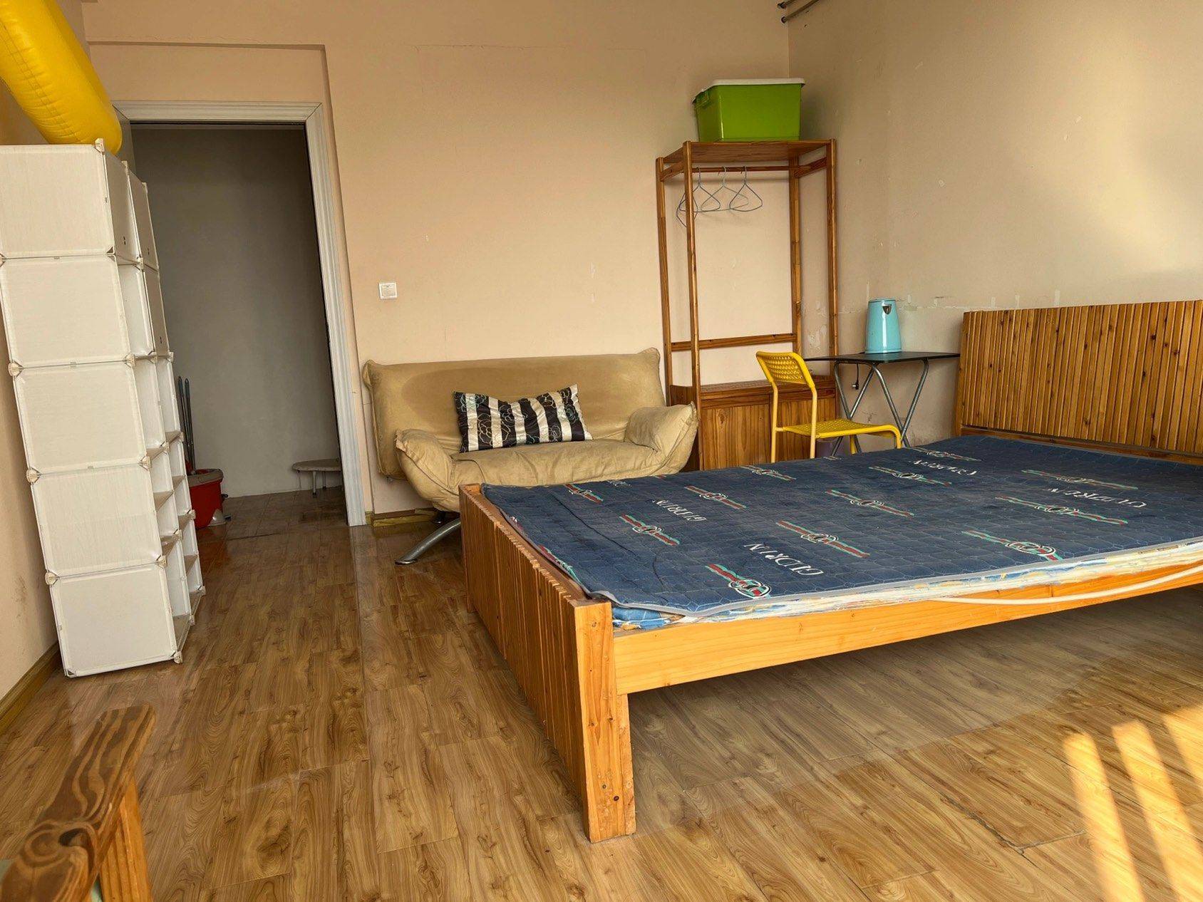 Cozy Home | Clean&Comfy | No Gender Limit | Hustle & Bustle | Chilled | 35RMB/Night
