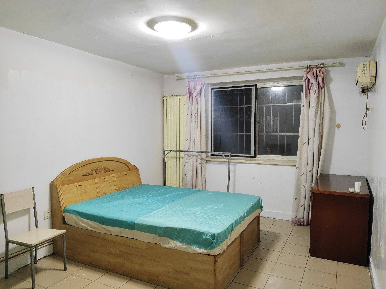 Cozy Home | Clean&Comfy | No Gender Limit | Hustle & Bustle | “Friends” | Chilled