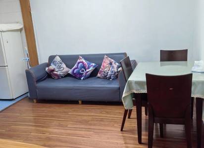 Cozy Home | Clean&Comfy | No Gender Limit | Hustle & Bustle