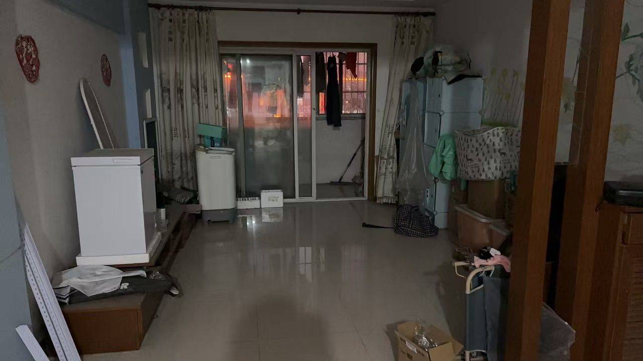 靠近地铁四号线 | 全女合租 | 溫馨小窩 | 乾淨治愈