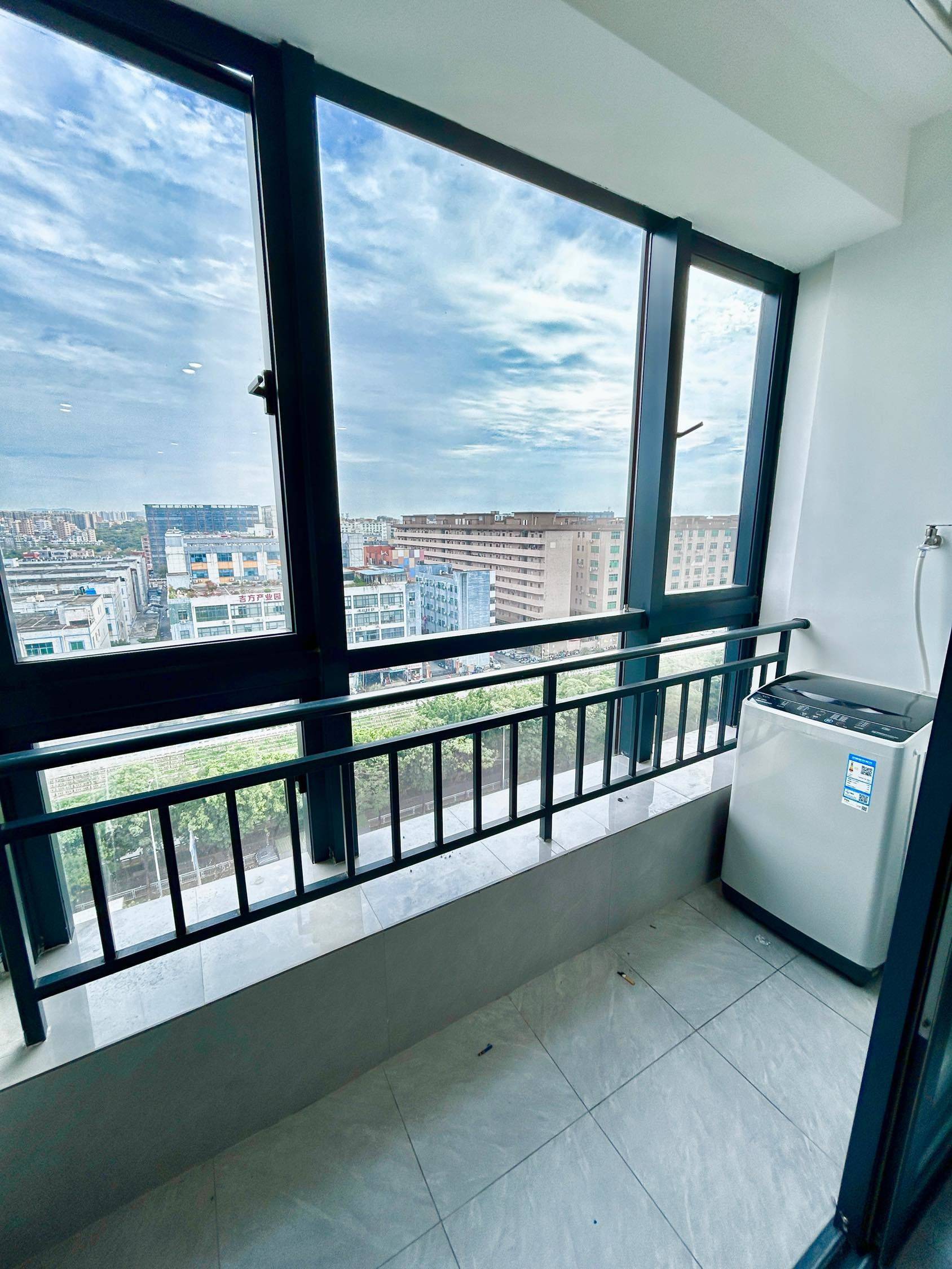 Shenzhen-BaoAn-Cozy Home,Clean&Comfy,No Gender Limit,Hustle & Bustle,Chilled,LGBTQ Friendly,Pet Friendly