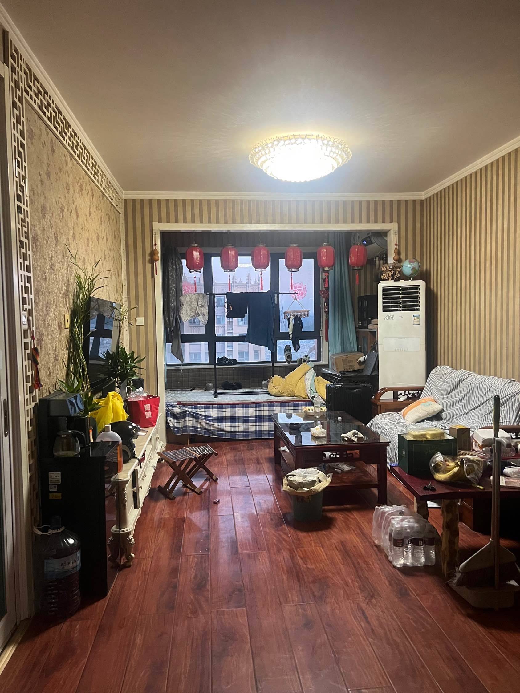 Cozy Home | Clean&Comfy | Hustle & Bustle | Pet Friendly | 1RMB/Night