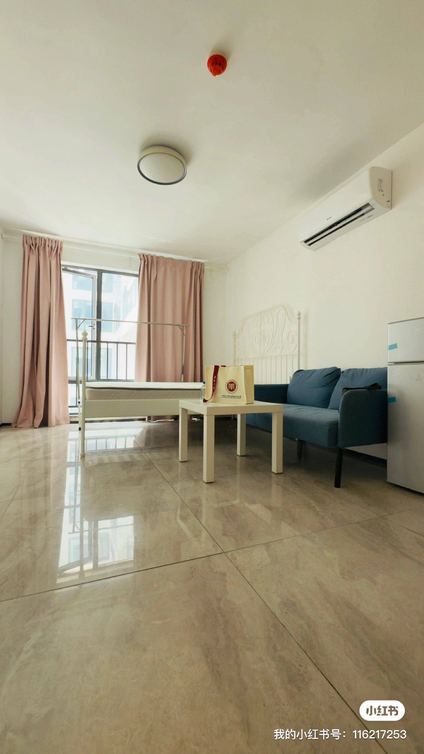 Cozy Home | Clean&Comfy | No Gender Limit