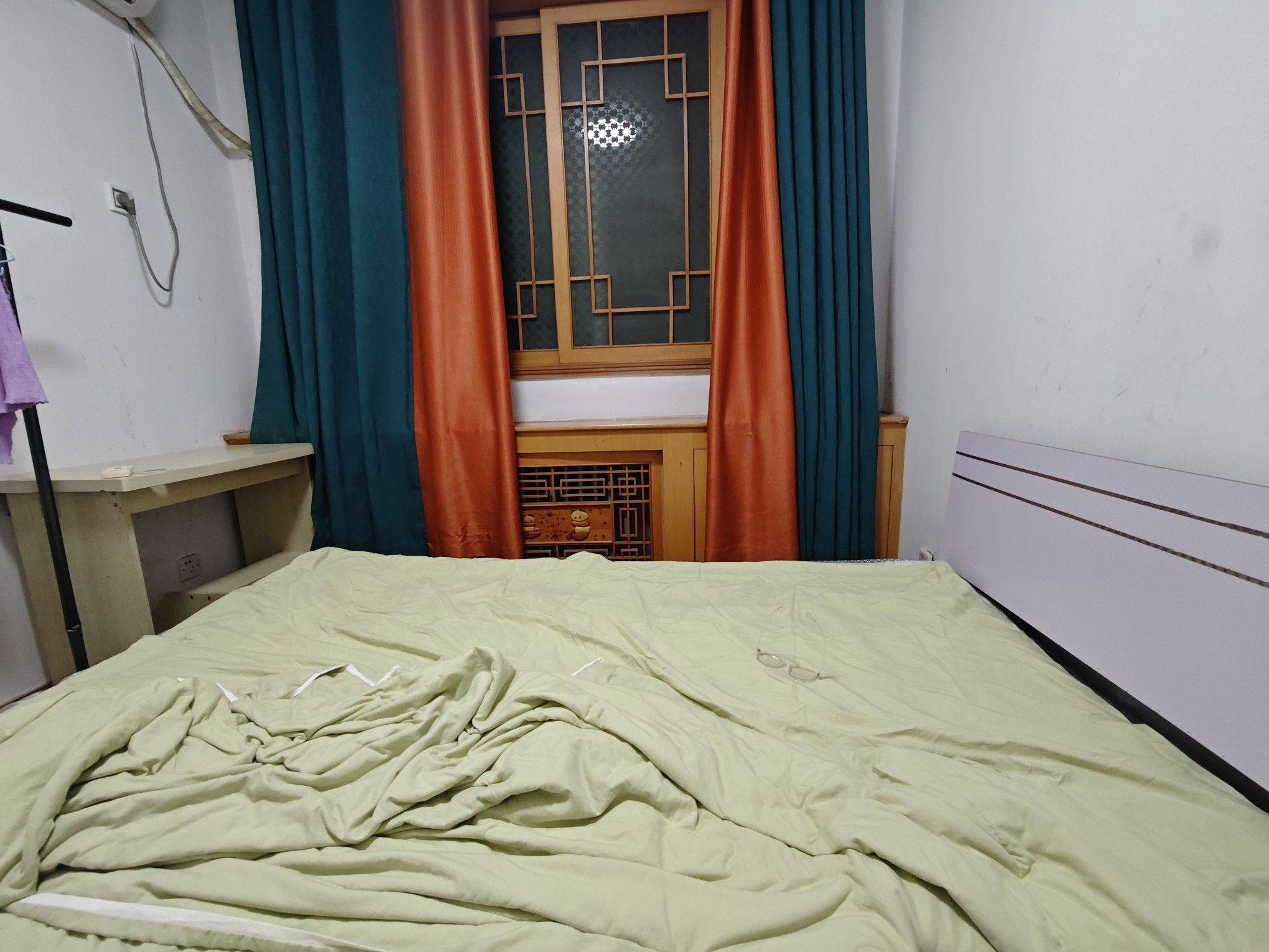 Zhengzhou-Jinshui-Cozy Home,Clean&Comfy,No Gender Limit,Hustle & Bustle,“Friends”,Chilled,LGBTQ Friendly,Pet Friendly