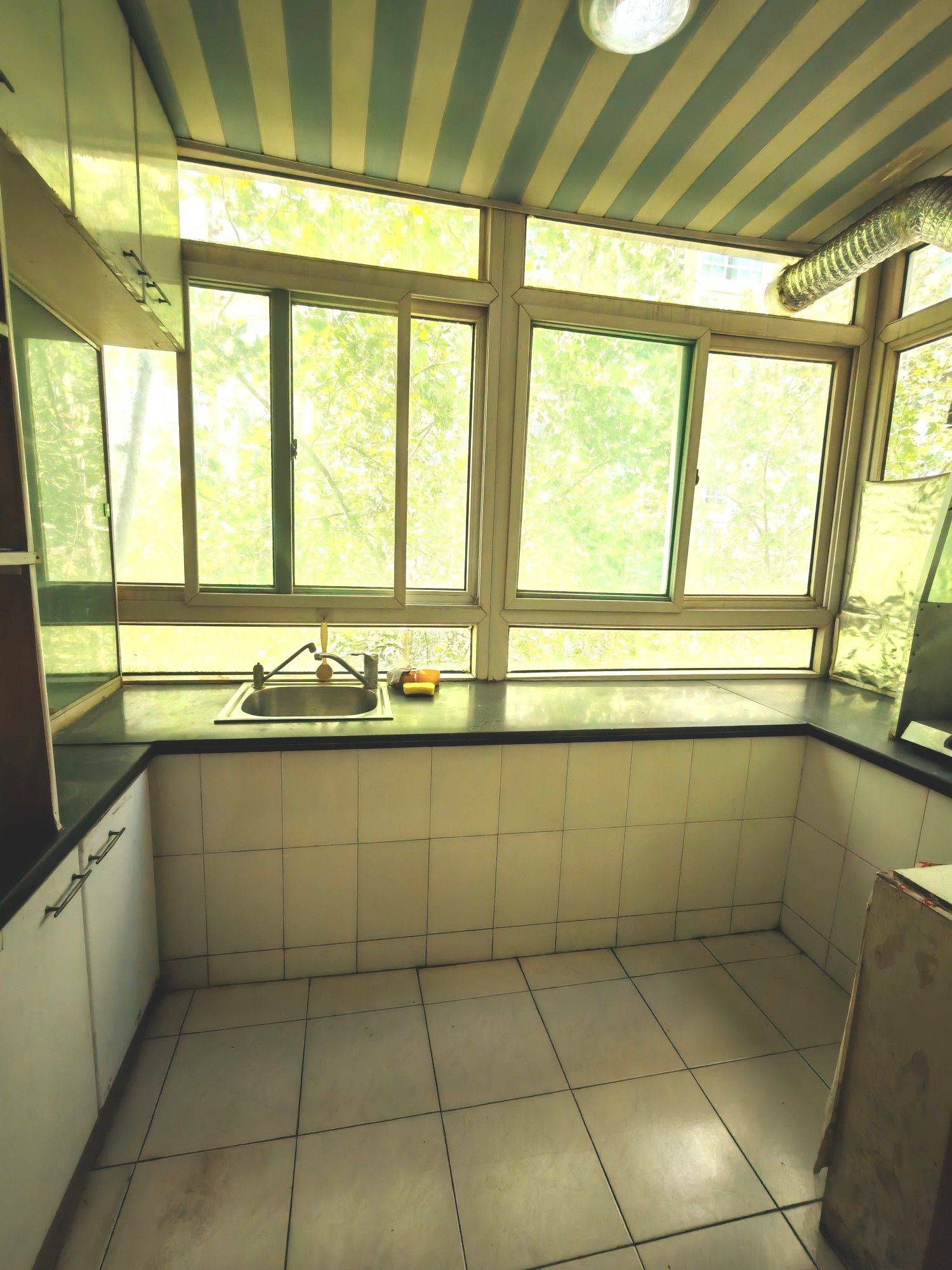 Xi'An-Lianhu-Cozy Home,Clean&Comfy,No Gender Limit,Hustle & Bustle,“Friends”,Chilled