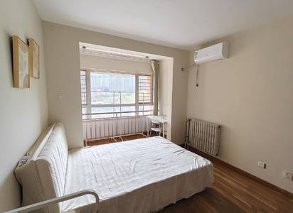 Cozy Home | Clean&Comfy | No Gender Limit | Hustle & Bustle