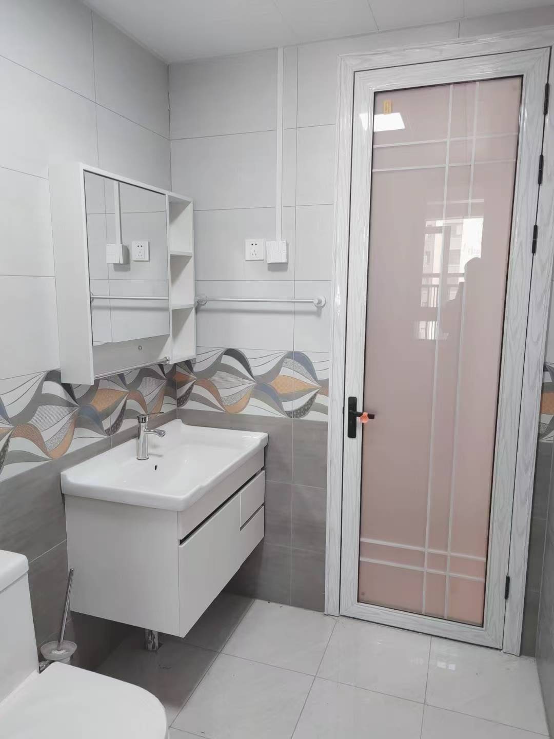 米兰的骄傲整租房源2