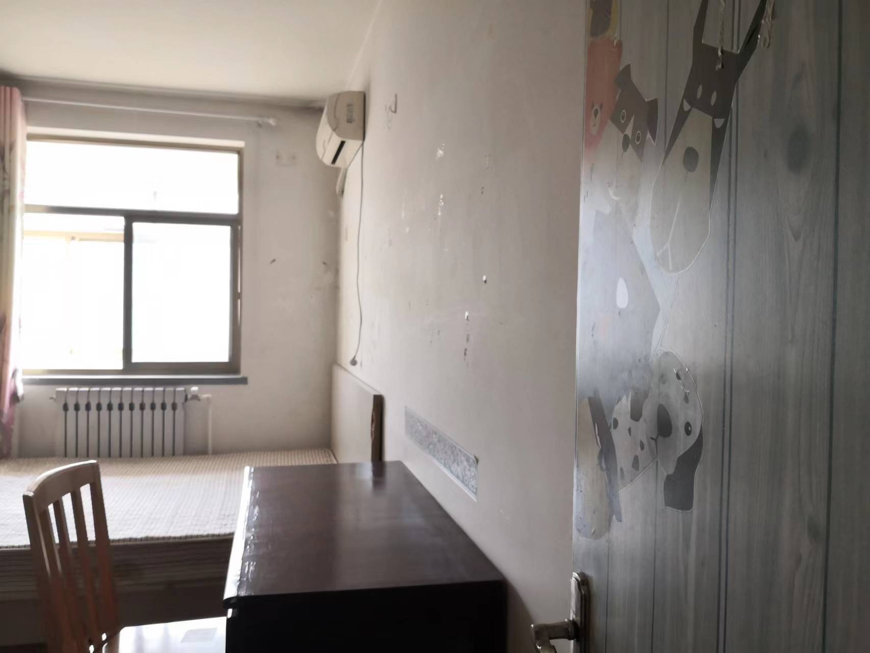 Jinan-Licheng-Cozy Home,Clean&Comfy,No Gender Limit,Hustle & Bustle