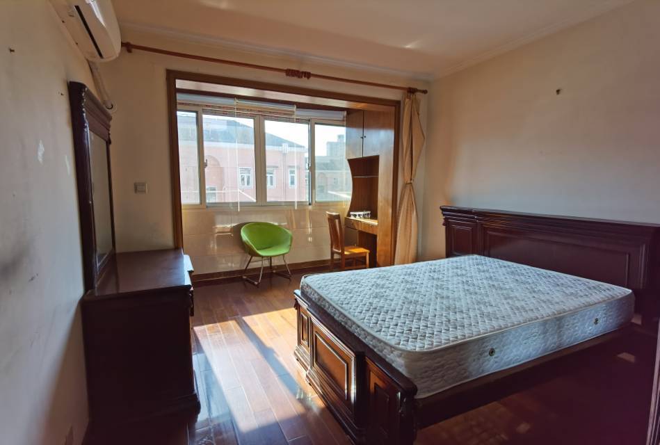 Shanghai-Pudong-Clean&Comfy