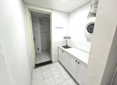 Cozy Home | Clean&Comfy | No Gender Limit | Hustle & Bustle | “Friends” | Chilled | LGBTQ Friendly | Pet Friendly
