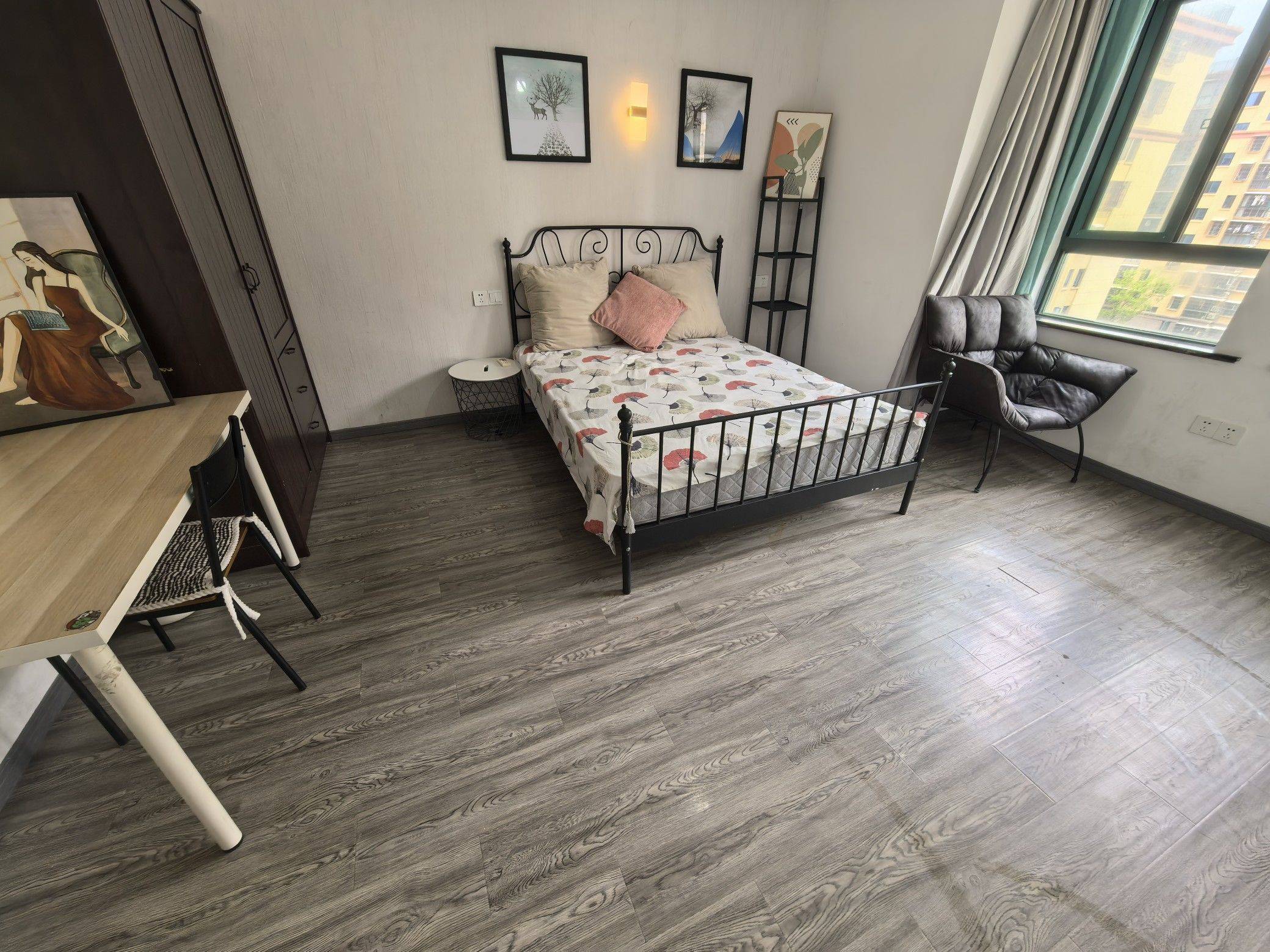 西溪北苑 | 亲橙里 | 福鼎家园 | 海创园 | Pet Friendly | LGBTQ Friendly | Cozy Home | Clean&Comfy | No Gender Limit | Hustle & Bustle | “Friends” | Chilled