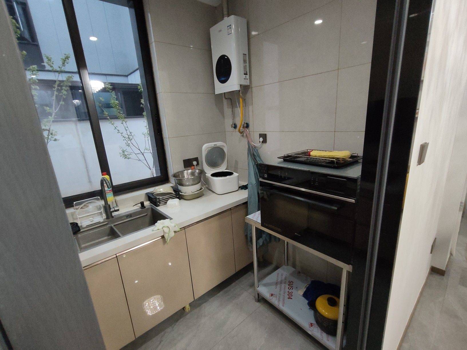 青山湖畔山是山整租房源1