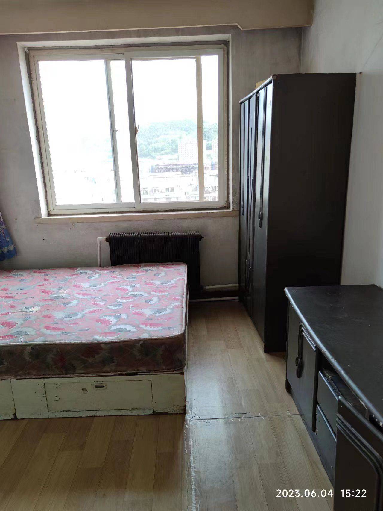 彩色蘑菇整租房源1