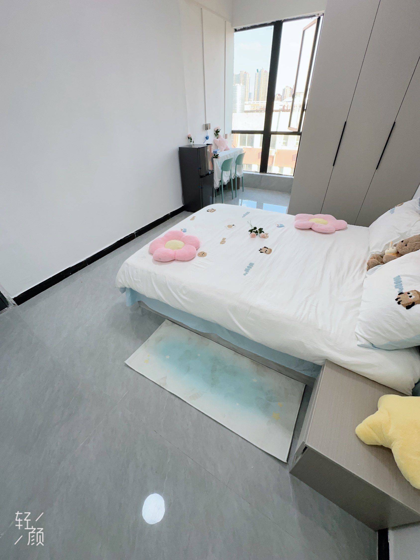 Cozy Home | Clean&Comfy | No Gender Limit