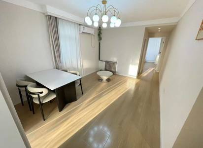 Cozy Home | Clean&Comfy | No Gender Limit | Hustle & Bustle | Chilled | LGBTQ Friendly | Pet Friendly