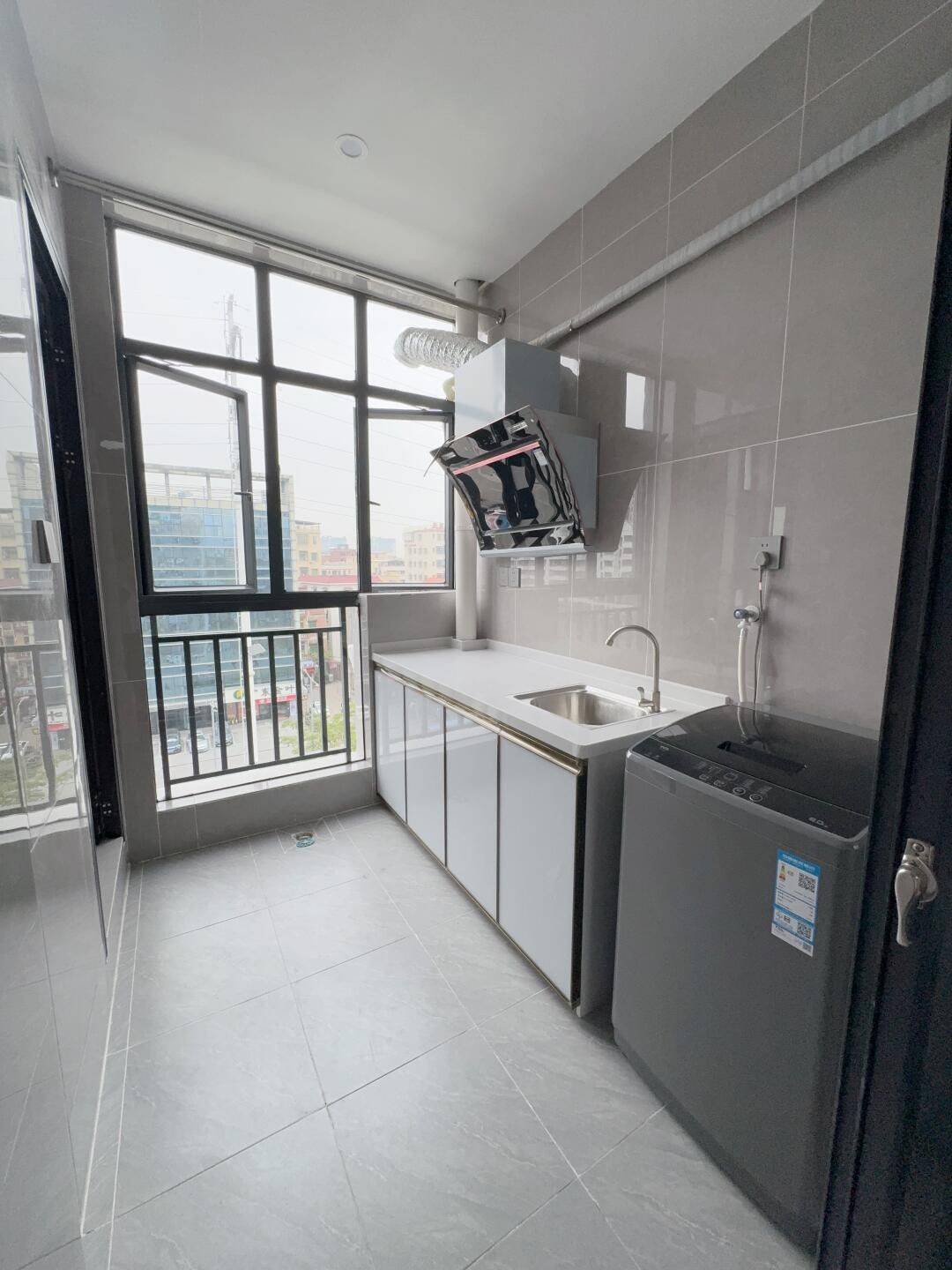 Shenzhen-BaoAn-Pet Friendly