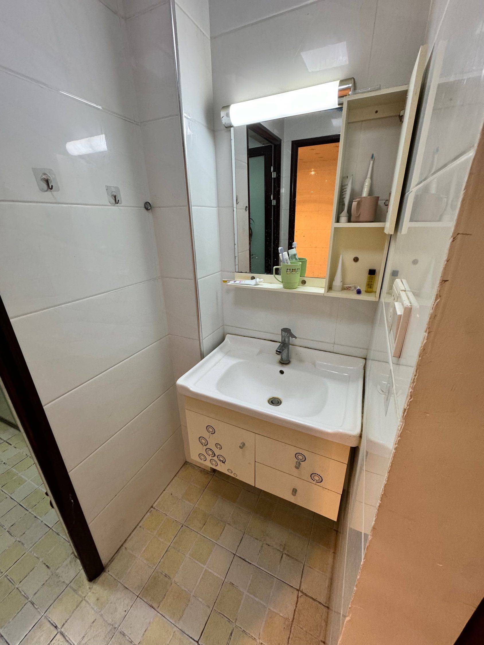 Cozy Home | Clean&Comfy | No Gender Limit | Pet Friendly