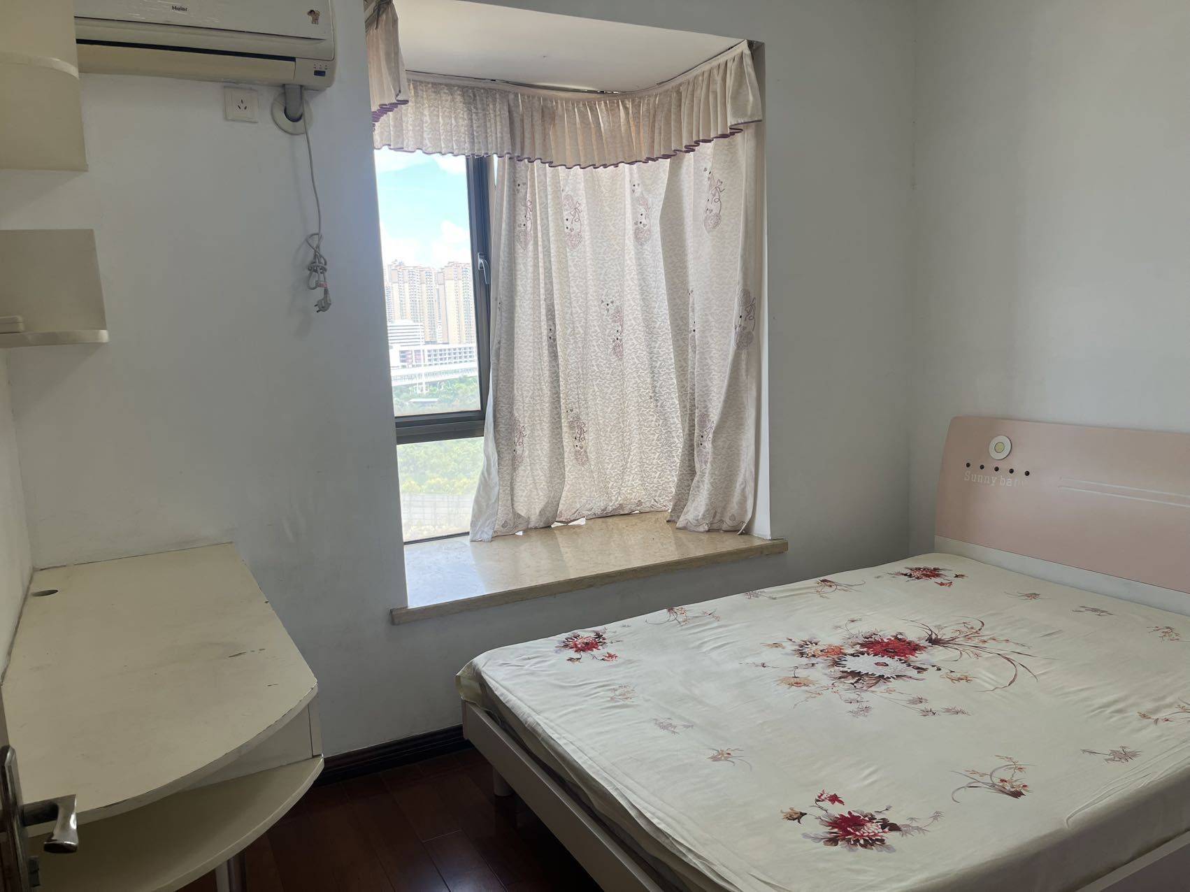 Wuhan-Qiaokou-采光好,南北通透,Cozy Home,Clean&Comfy,Hustle & Bustle