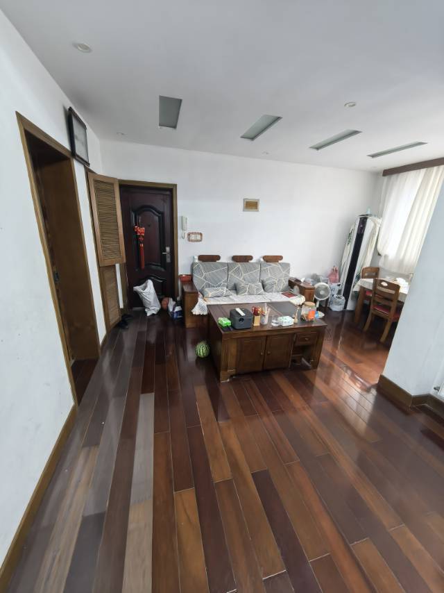 Nanjing-Gulou-Cozy Home,Clean&Comfy,No Gender Limit,Hustle & Bustle,“Friends”,LGBTQ Friendly