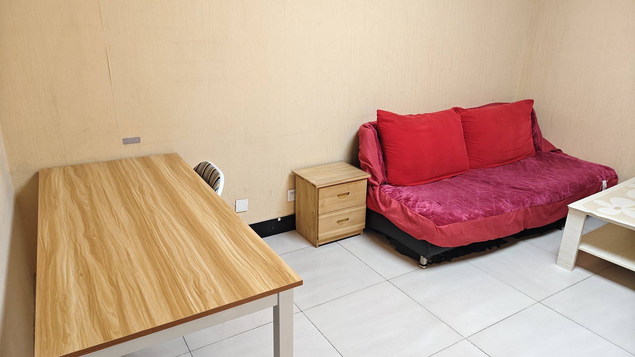 Beijing-Haidian-Short Term,Seeking Flatmate,Shared Apartment