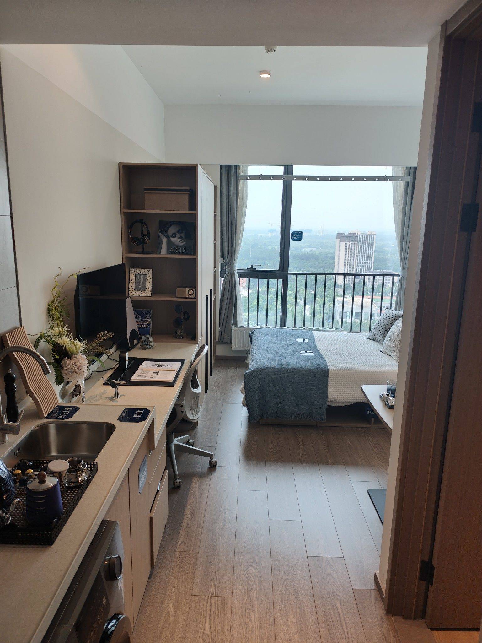 新宫地铁站 | 🏃♂️ | 中关村地铁 | 游泳 | 宣武门地铁 | 篮球 | 🚗 | Pet Friendly | Cozy Home | No Gender Limit | Hustle & Bustle