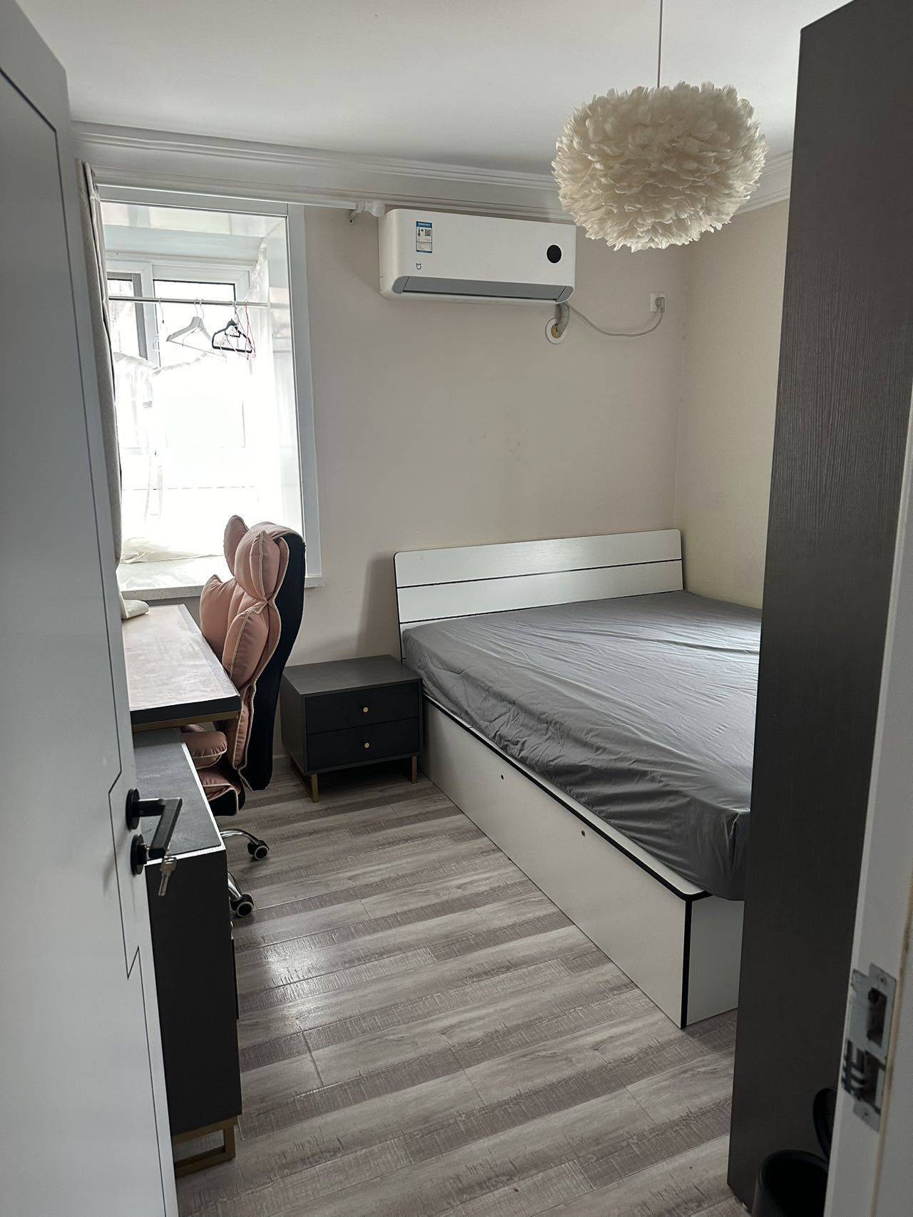 Beijing-Chaoyang-Long term,Long Term,Seeking Flatmate,Shared Apartment