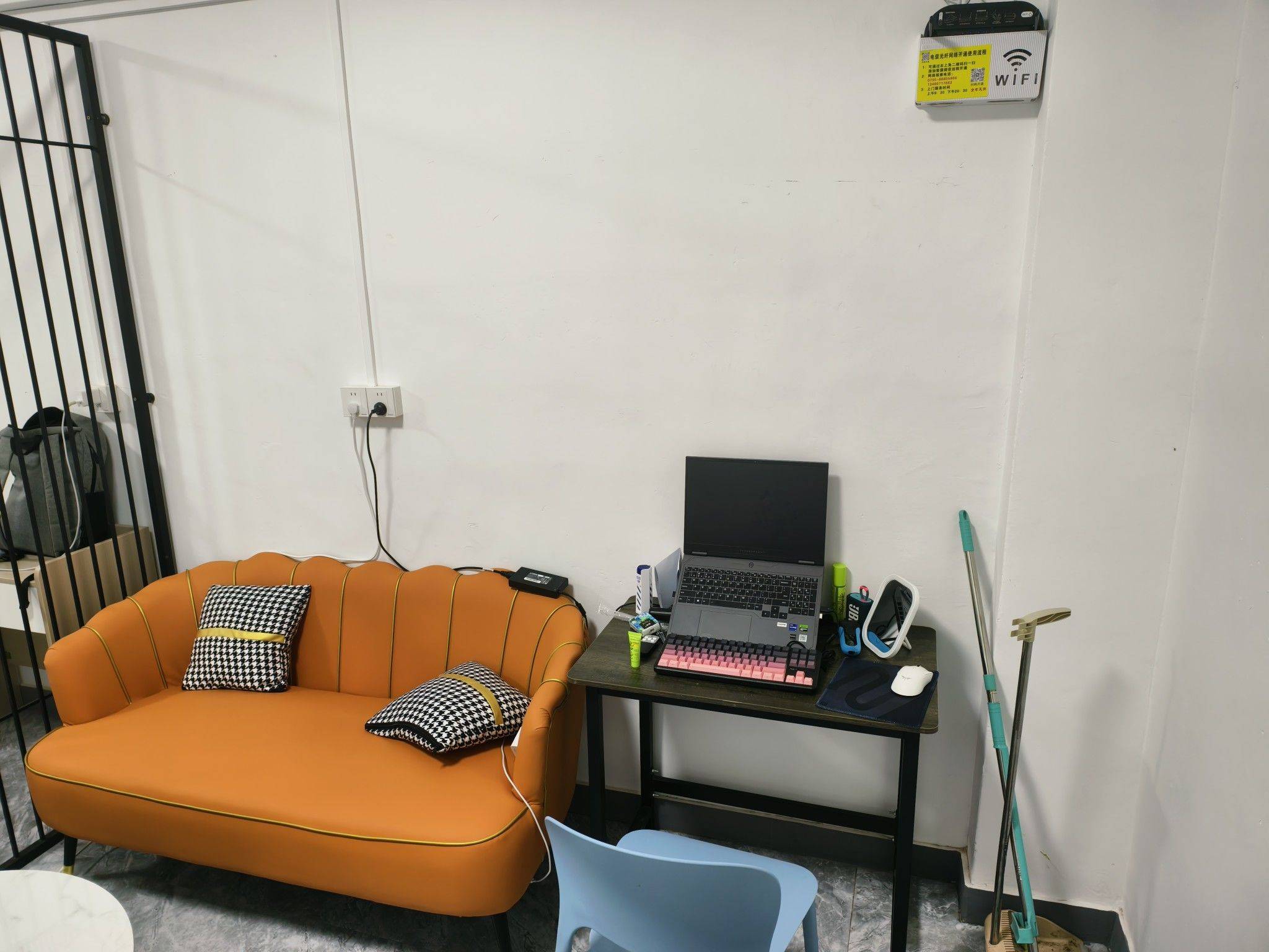 Shenzhen-Longhua-No Gender Limit,Pet Friendly