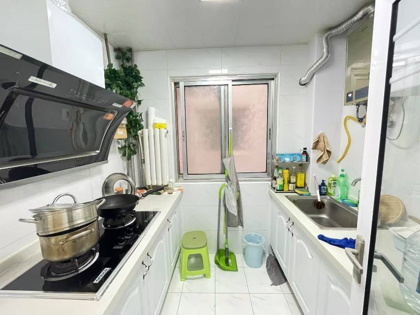 Beijing-Chaoyang-200RMB/Night,Cozy Home,Clean&Comfy,No Gender Limit,Hustle & Bustle,“Friends”,Chilled,LGBTQ Friendly