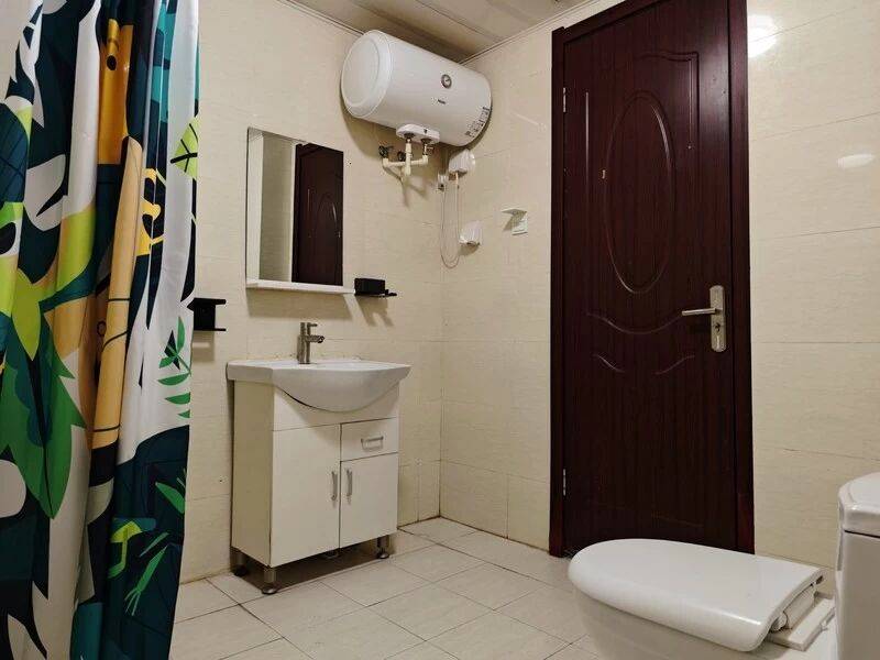 Hangzhou-Binjiang-Cozy Home,Clean&Comfy,No Gender Limit,Hustle & Bustle,“Friends”,Chilled,LGBTQ Friendly