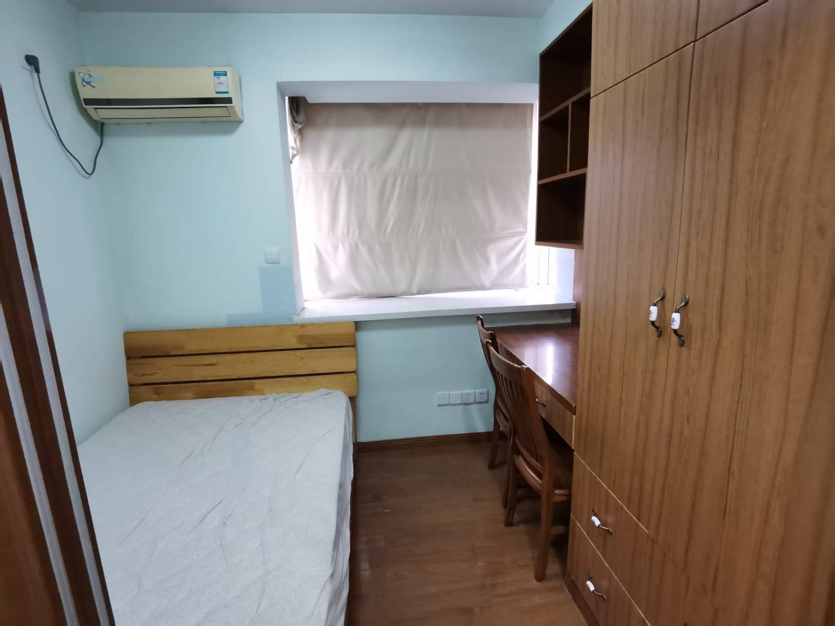 Shanghai-Pudong-Cozy Home,Clean&Comfy,No Gender Limit,Hustle & Bustle,“Friends”,Chilled