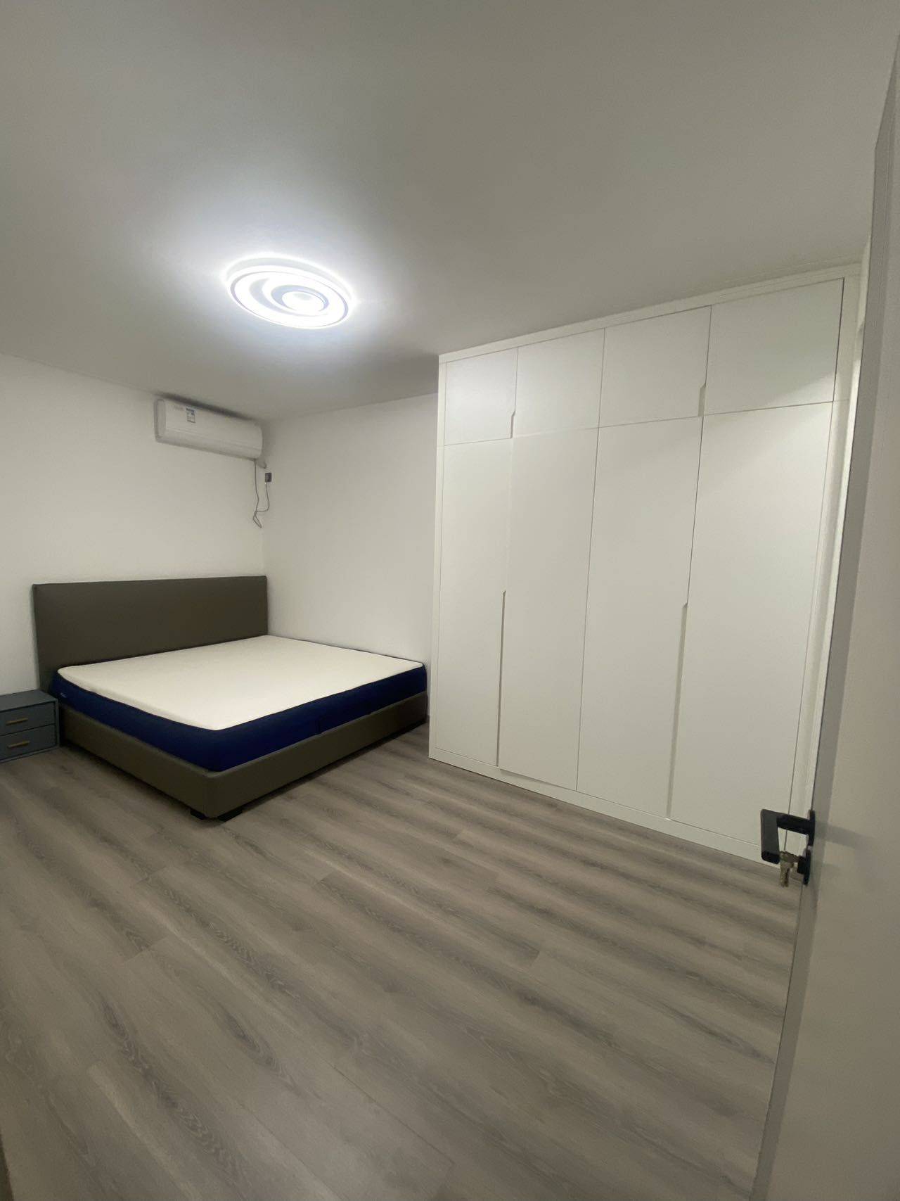 Yᴵ:Zhₑᴺ整租房源3