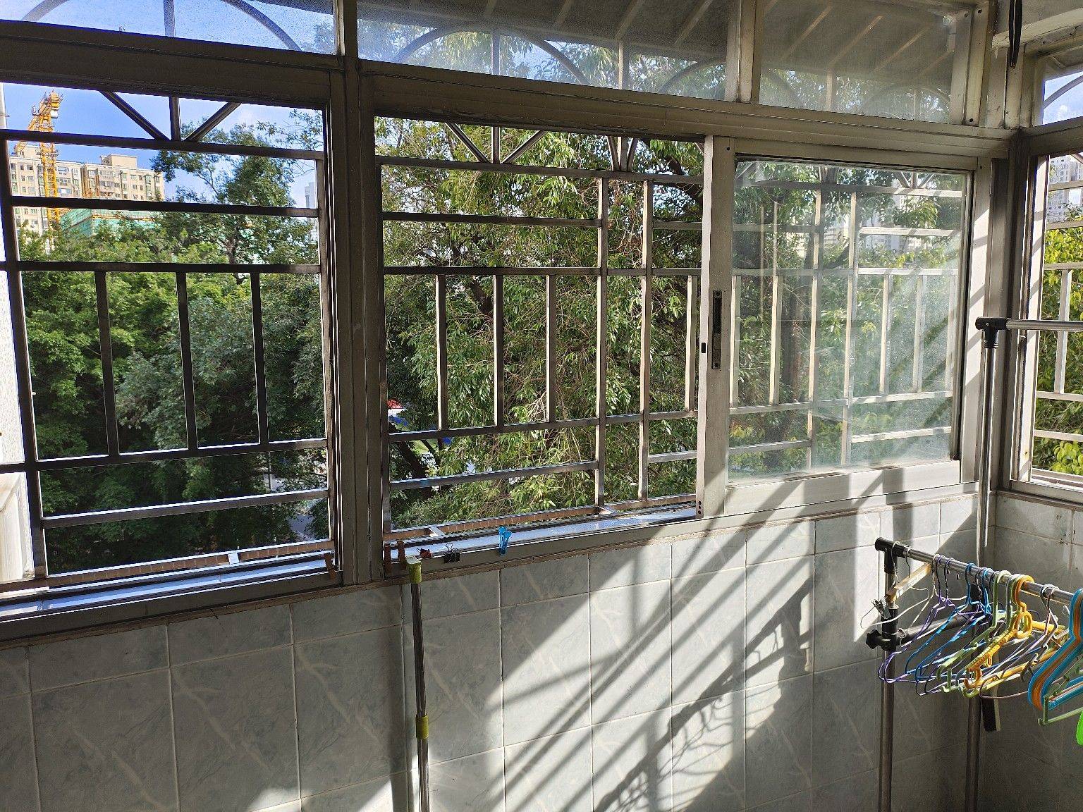 Shenzhen-Futian-Clean&Comfy