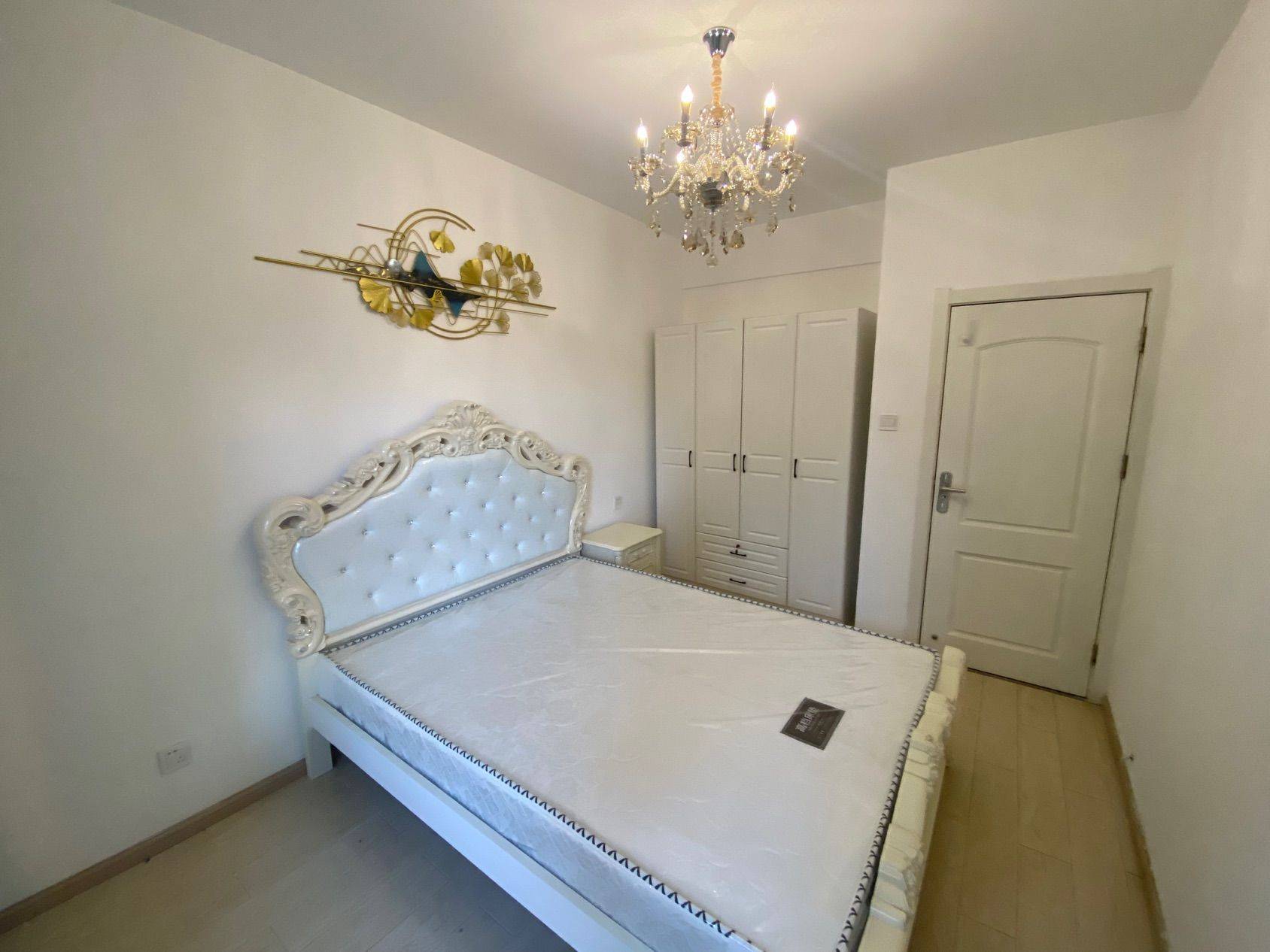 Kunming-Panlong-限女生,可短租月付,免费维修及公共卫生每周打扫,房东直租全包无其它费用,Pet Friendly,LGBTQ Friendly,Cozy Home,Clean&Comfy,Hustle & Bustle,“Friends”,Chilled