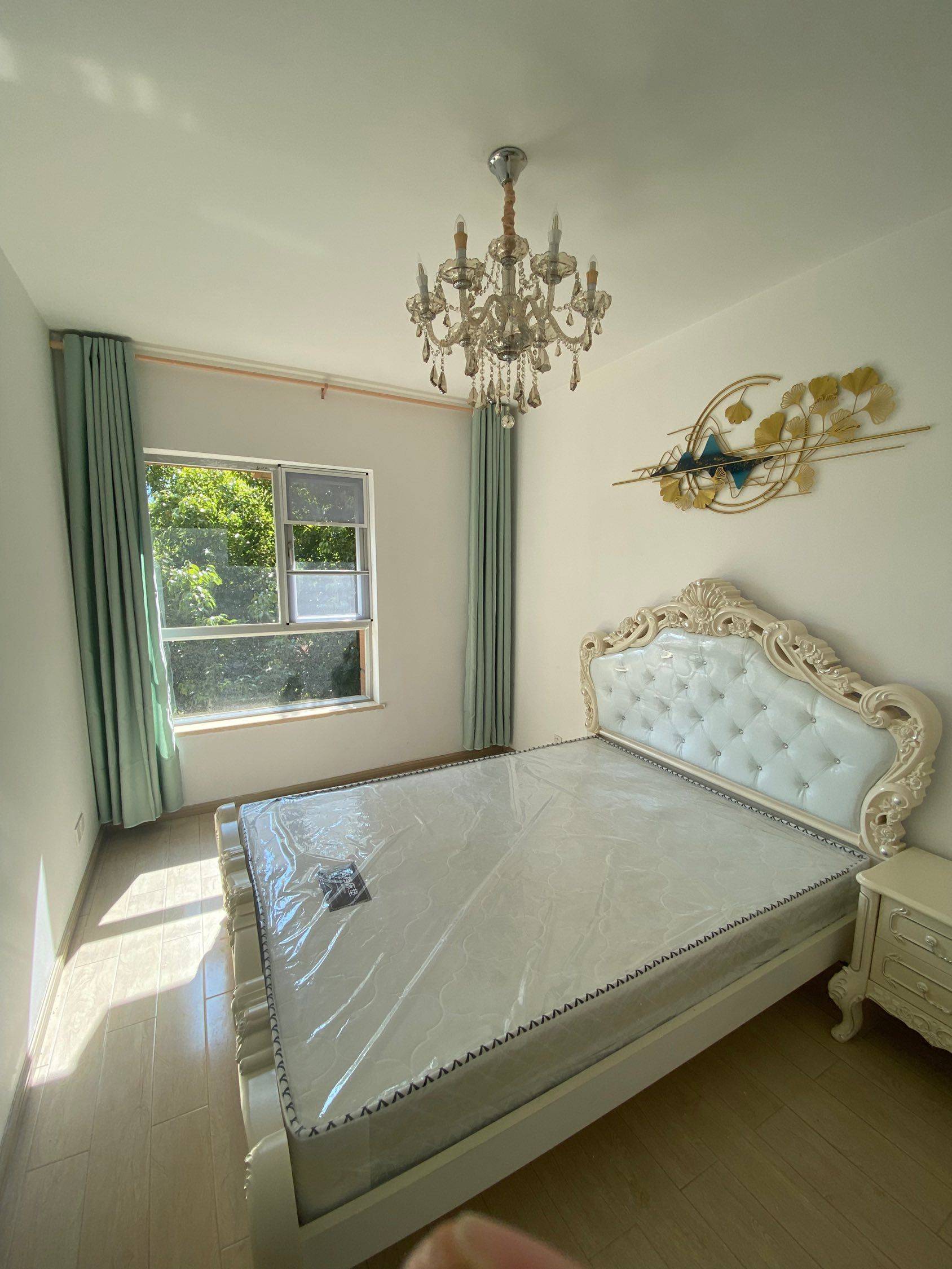 Kunming-Panlong-限女生,可短租月付,免费维修及公共卫生每周打扫,房东直租全包无其它费用,Pet Friendly,LGBTQ Friendly,Cozy Home,Clean&Comfy,Hustle & Bustle,“Friends”,Chilled