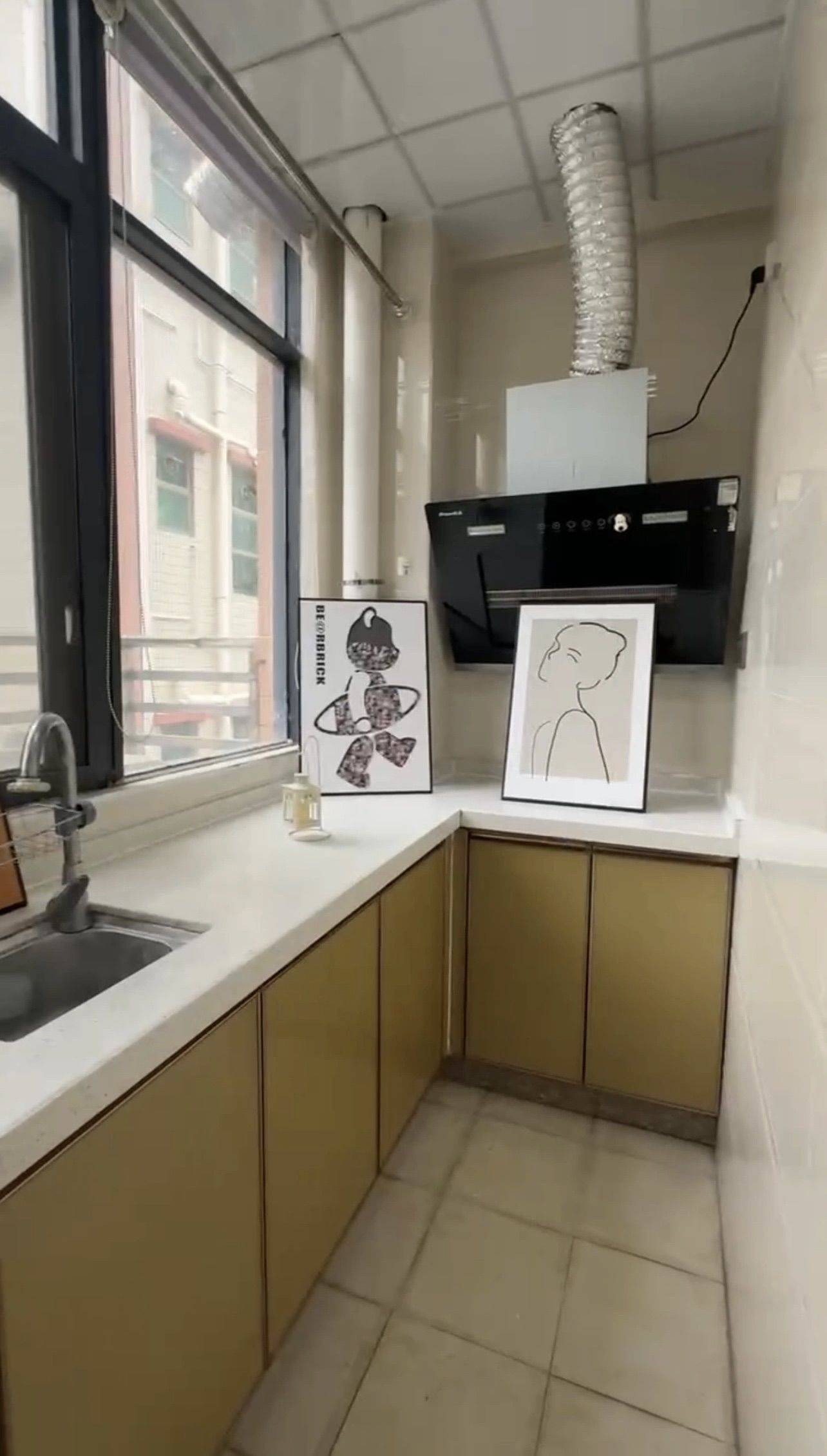 Shenzhen-BaoAn-Cozy Home,Clean&Comfy,No Gender Limit,Hustle & Bustle,“Friends”,Chilled,LGBTQ Friendly,Pet Friendly