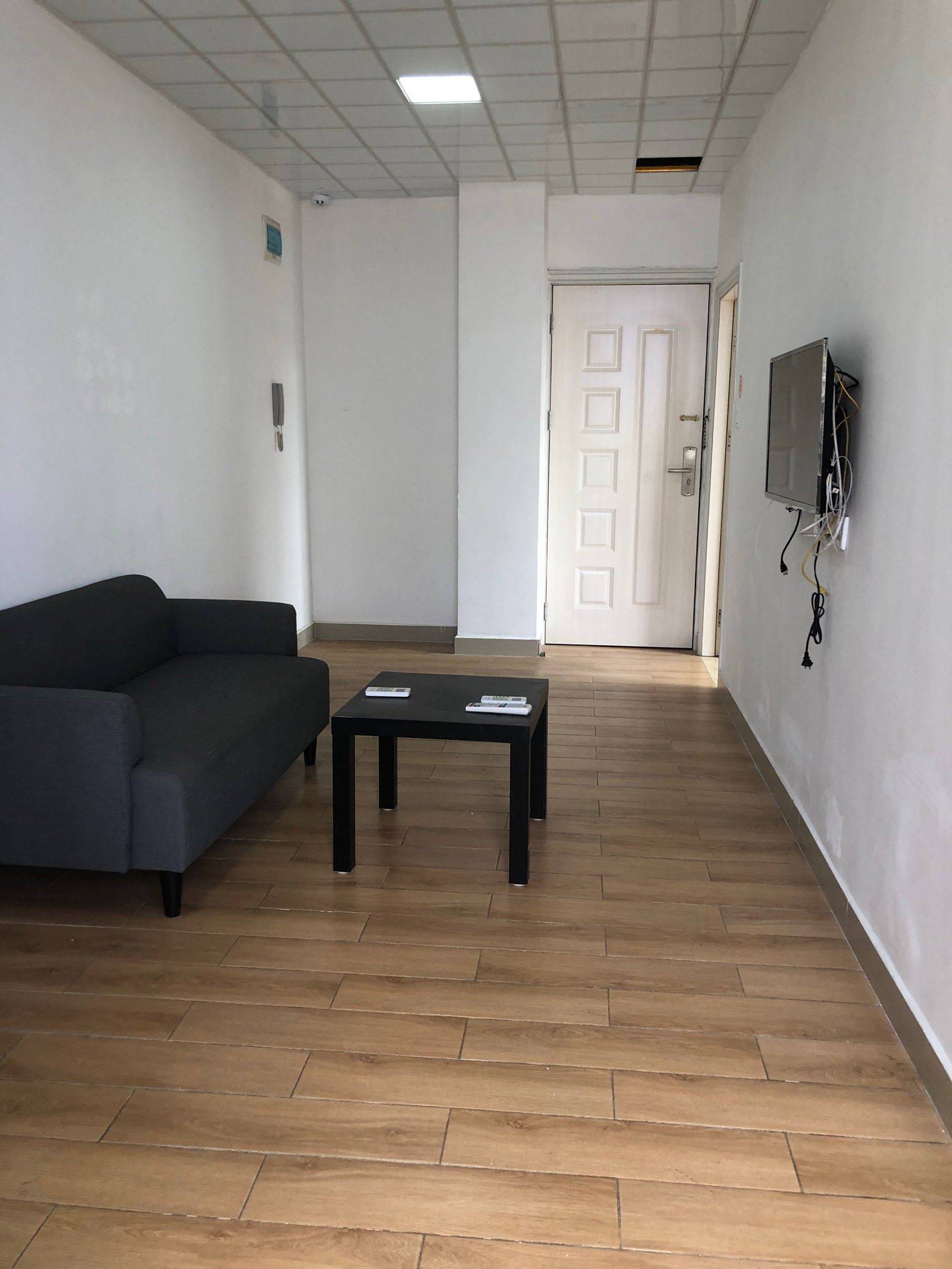 Shenzhen-BaoAn-Cozy Home,Clean&Comfy,No Gender Limit,Hustle & Bustle,“Friends”,Chilled,LGBTQ Friendly,Pet Friendly