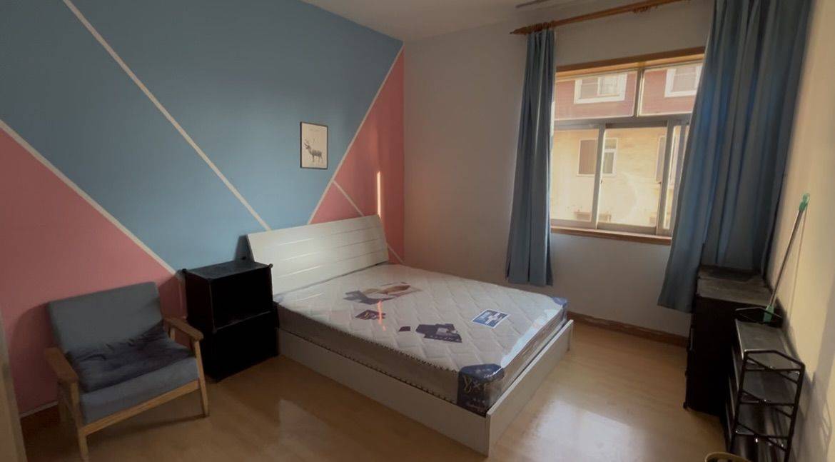 昆明-盤龍-免费宽带,房东直租,市中心,无中介费,电梯,押一付一,包物业宽带,拎包入住,地铁口,溫馨小窩,乾淨治愈