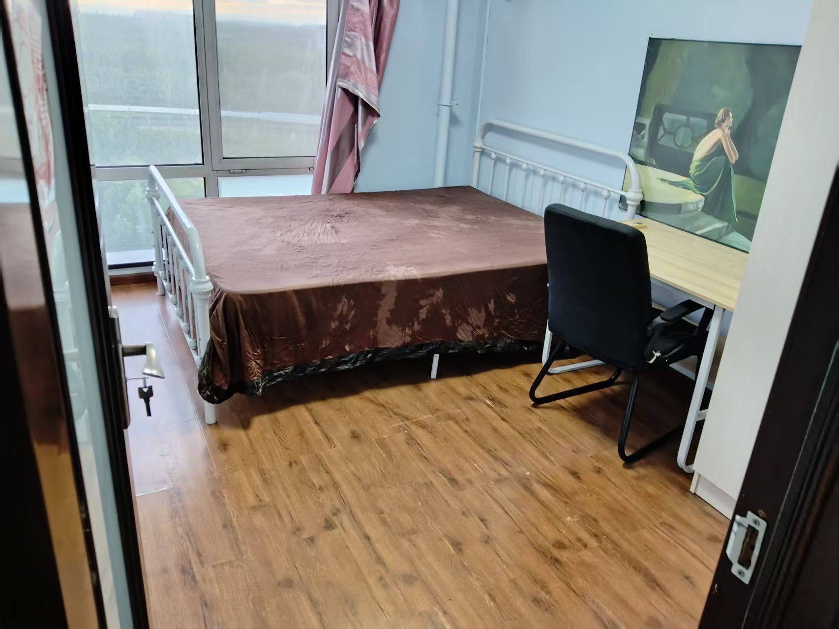 Beijing-Chaoyang-Cozy Home,Clean&Comfy,No Gender Limit,Hustle & Bustle,“Friends”,Chilled,LGBTQ Friendly