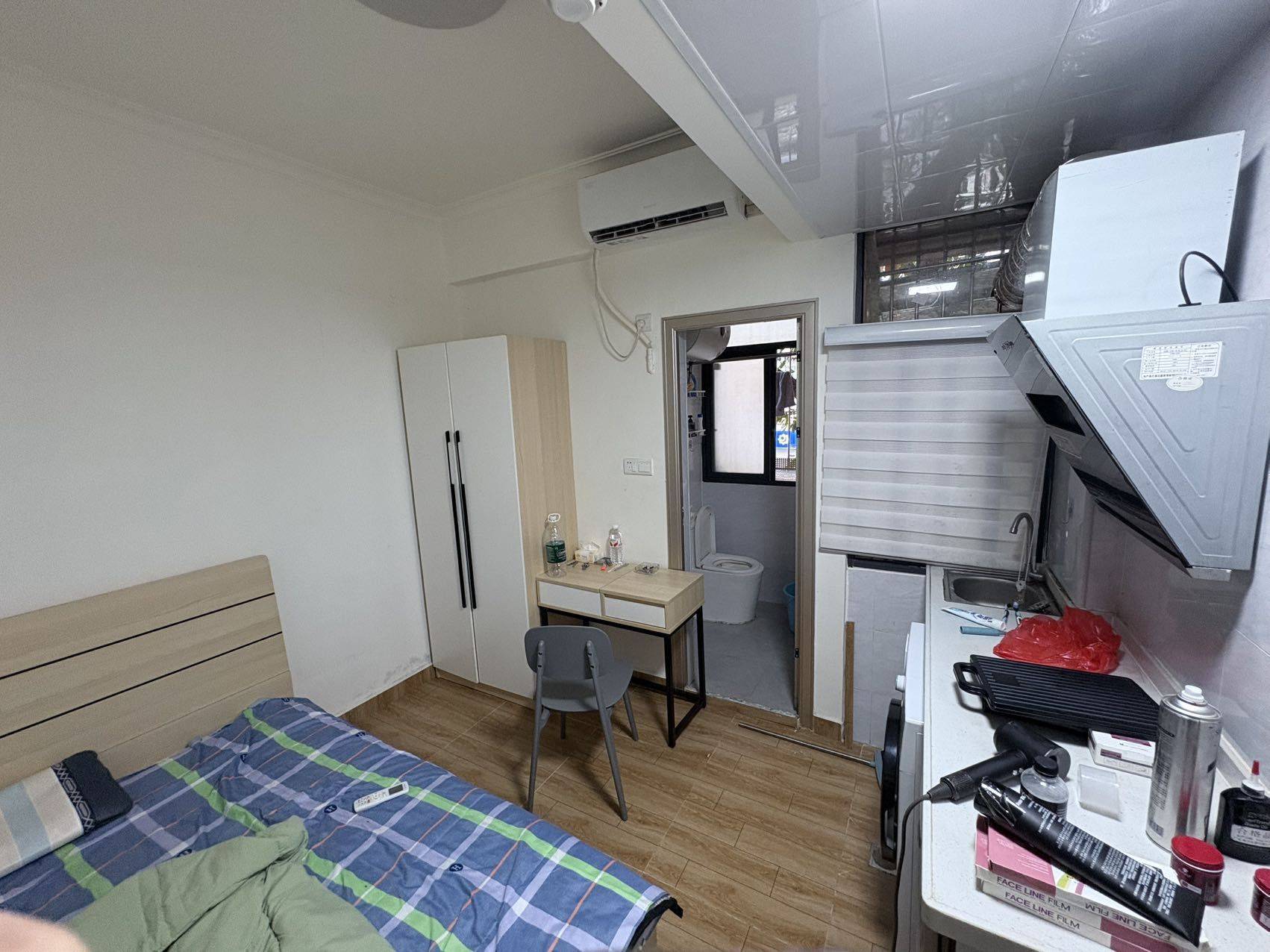 Shenzhen-Longgang-No Gender Limit