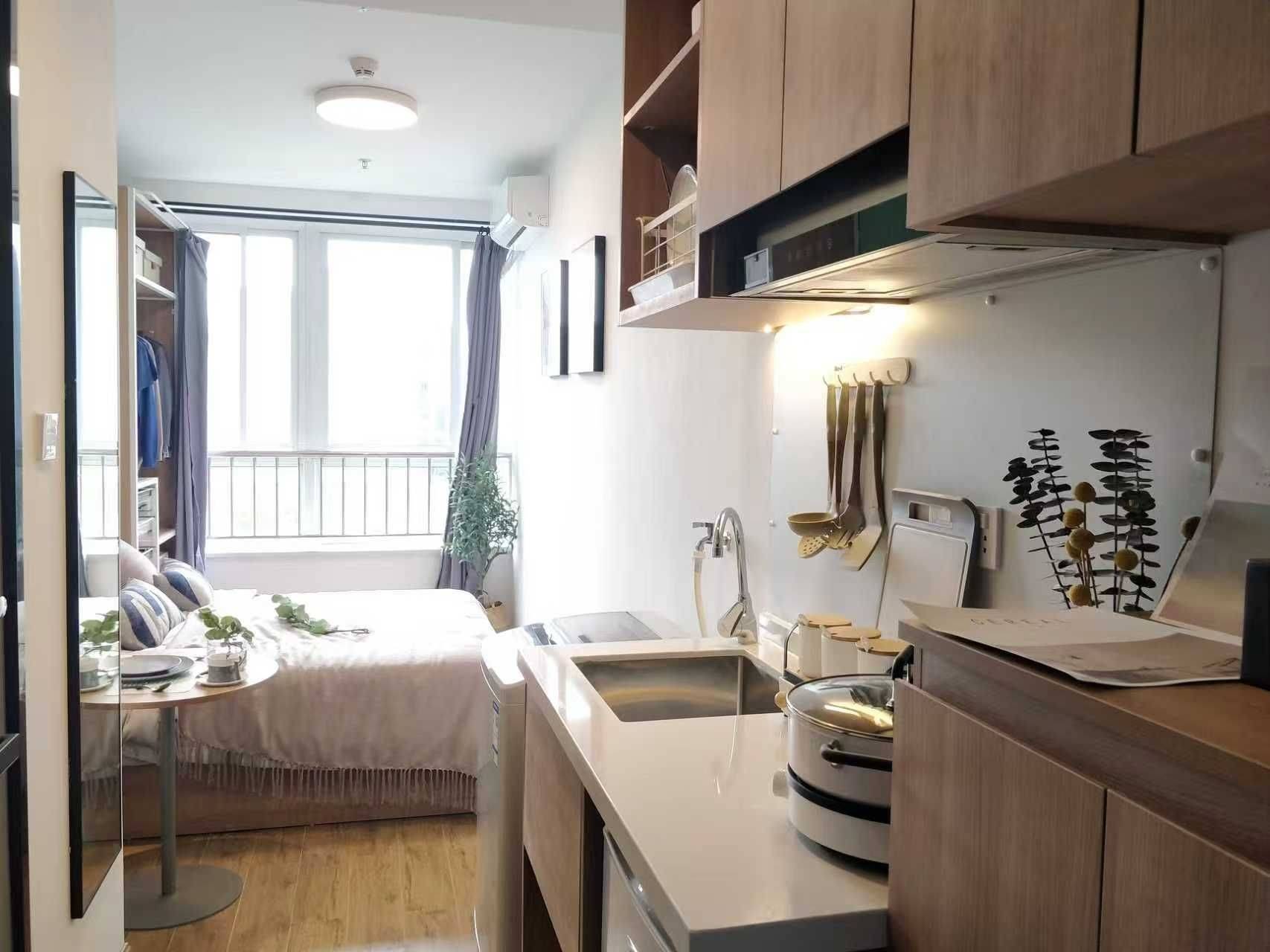 吾悦广场 | 押一付一 | 无中介费 | 京东西南总部 | 星悦荟 | Pet Friendly | LGBTQ Friendly | Cozy Home | Clean&Comfy | No Gender Limit | Hustle & Bustle | “Friends” | Chilled