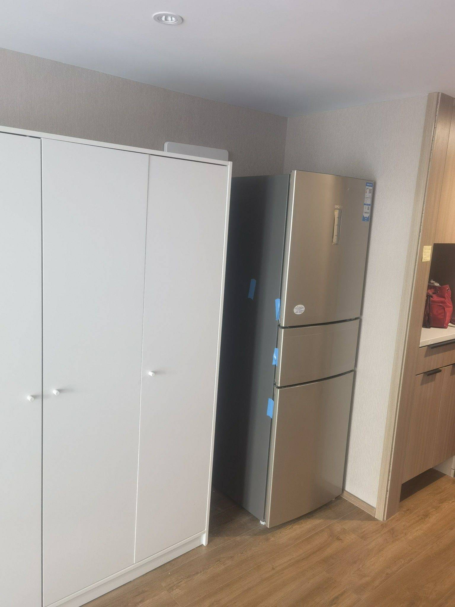 Nanjing-Jianye-Cozy Home,Clean&Comfy,No Gender Limit,Hustle & Bustle,“Friends”,Chilled,LGBTQ Friendly,Pet Friendly